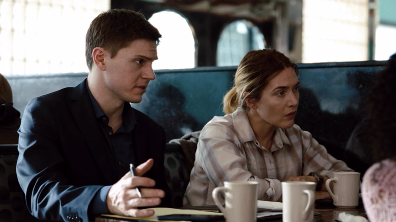 Evan Peters and Kate Winslet